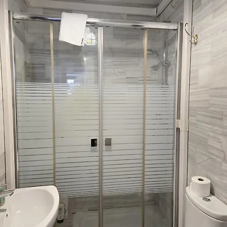 La Casita Del Corralon 2*